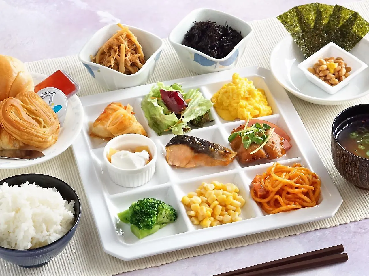 Hotel Awina 오사카